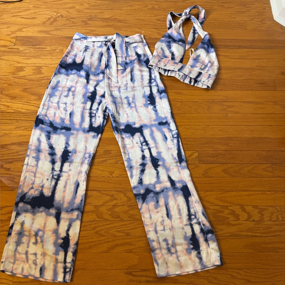 NWT Superdown 2piece Tie-Dye Wide Leg Pants & Halter Set XS - Picture 2 of 7